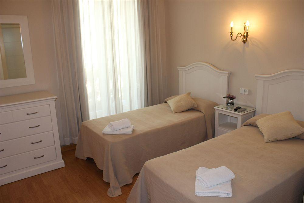 Hostal Montecarlo Madrid Exterior foto